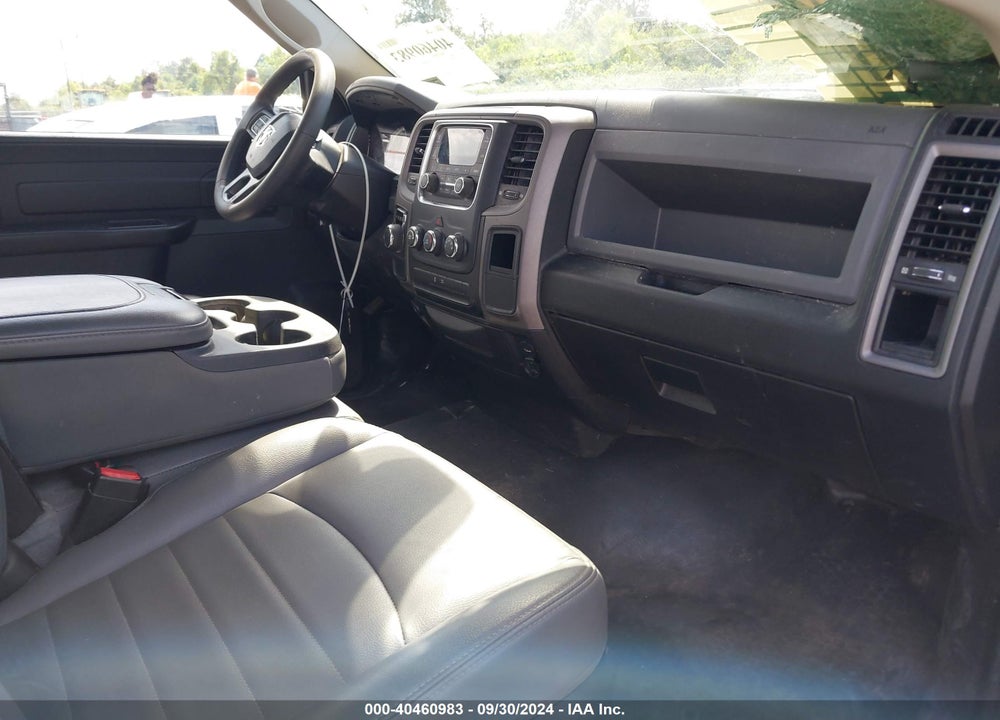 2019 RAM 1500 CLASSIC TRADESMAN REGULAR CAB 4X2 6'4 BOX VIN: 3C6JR6AG7KG538015