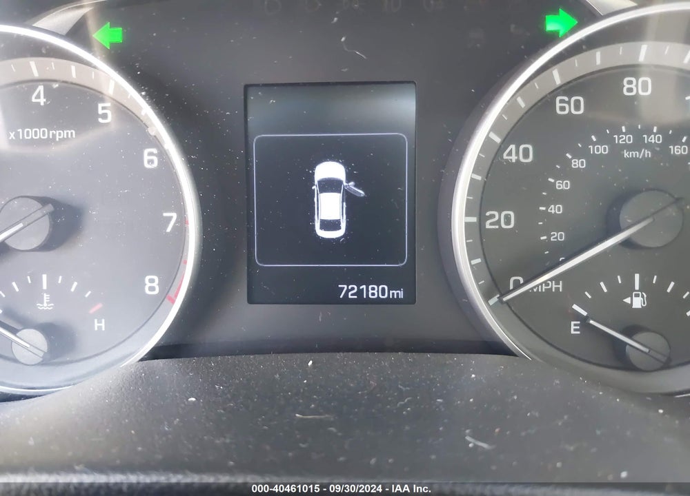 2018 HYUNDAI ELANTRA VIN: KMHD84LF7JU595565