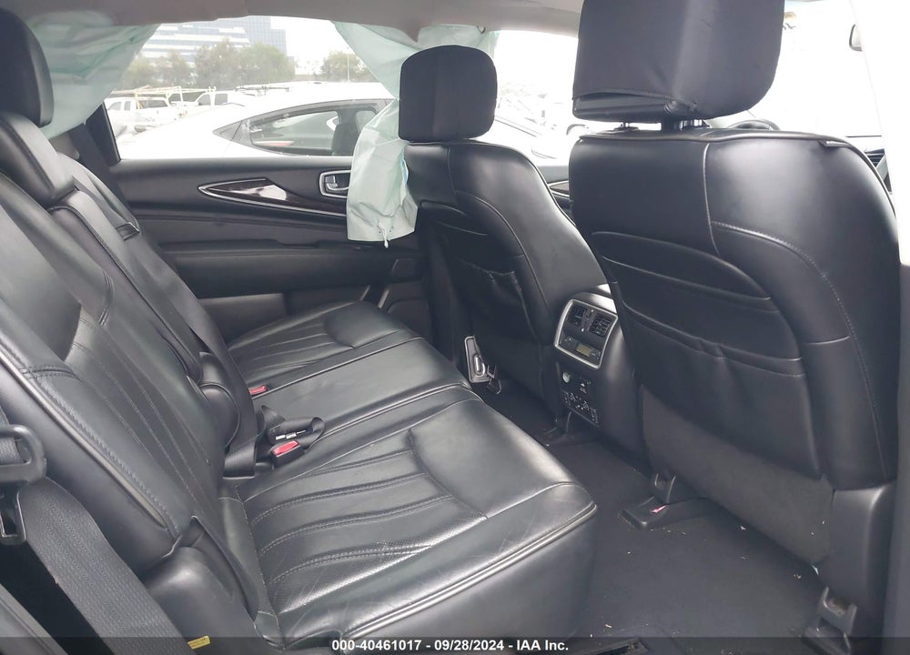 2013 INFINITI JX35 VIN: 5N1AL0MN8DC325819