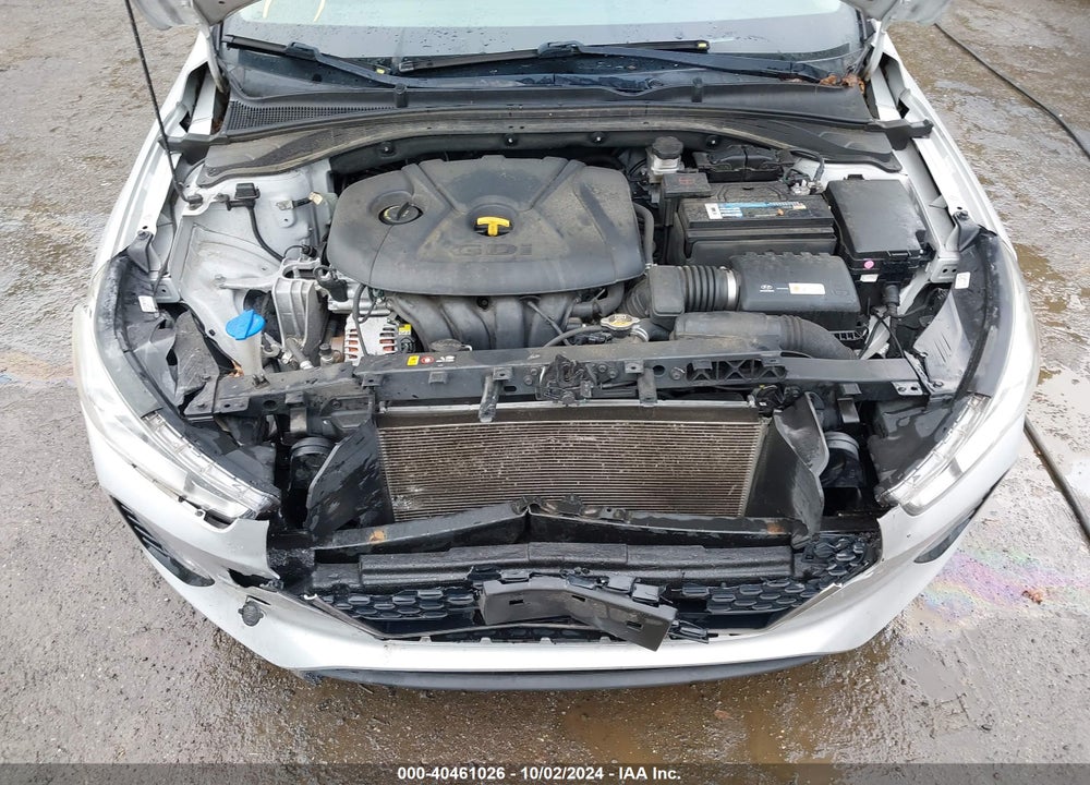 2018 HYUNDAI ELANTRA GT VIN: KMHH35LE2JU040052