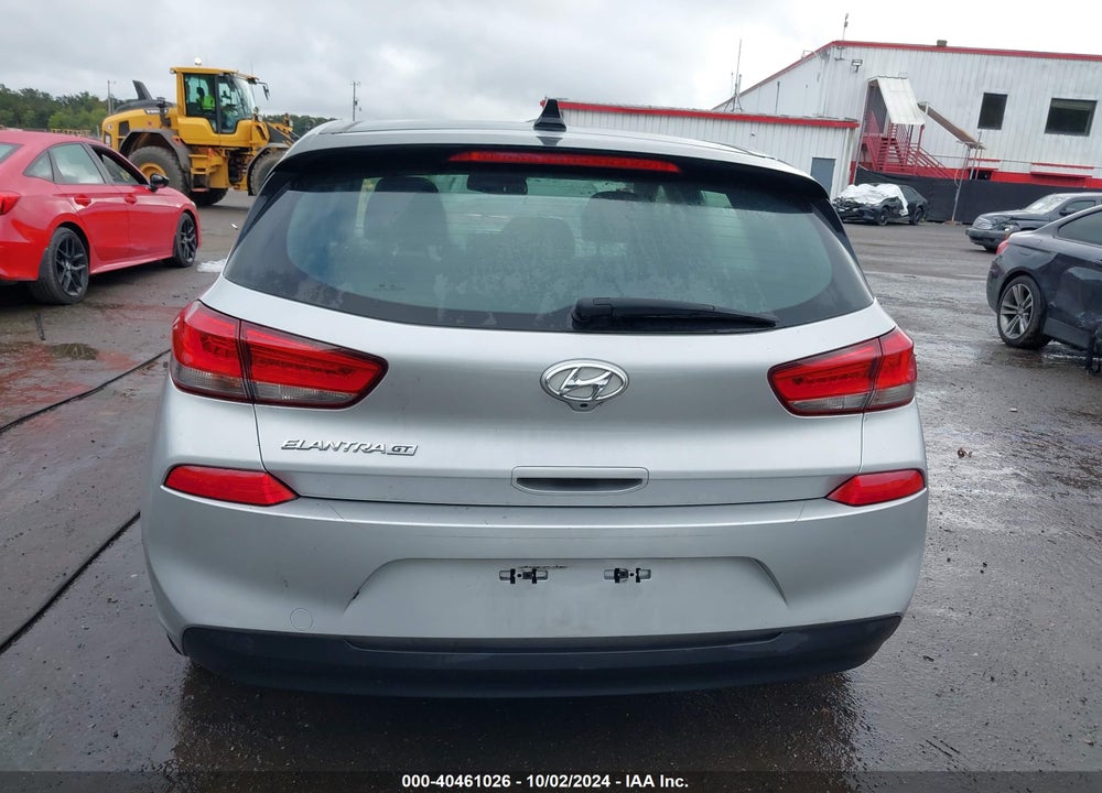 2018 HYUNDAI ELANTRA GT VIN: KMHH35LE2JU040052
