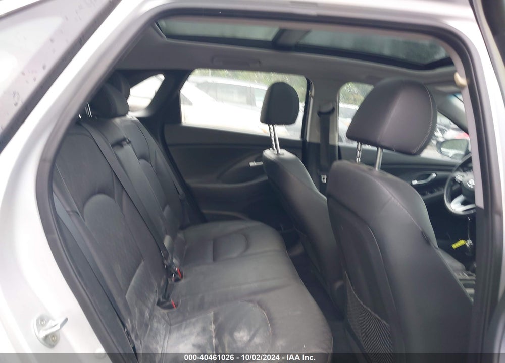 2018 HYUNDAI ELANTRA GT VIN: KMHH35LE2JU040052