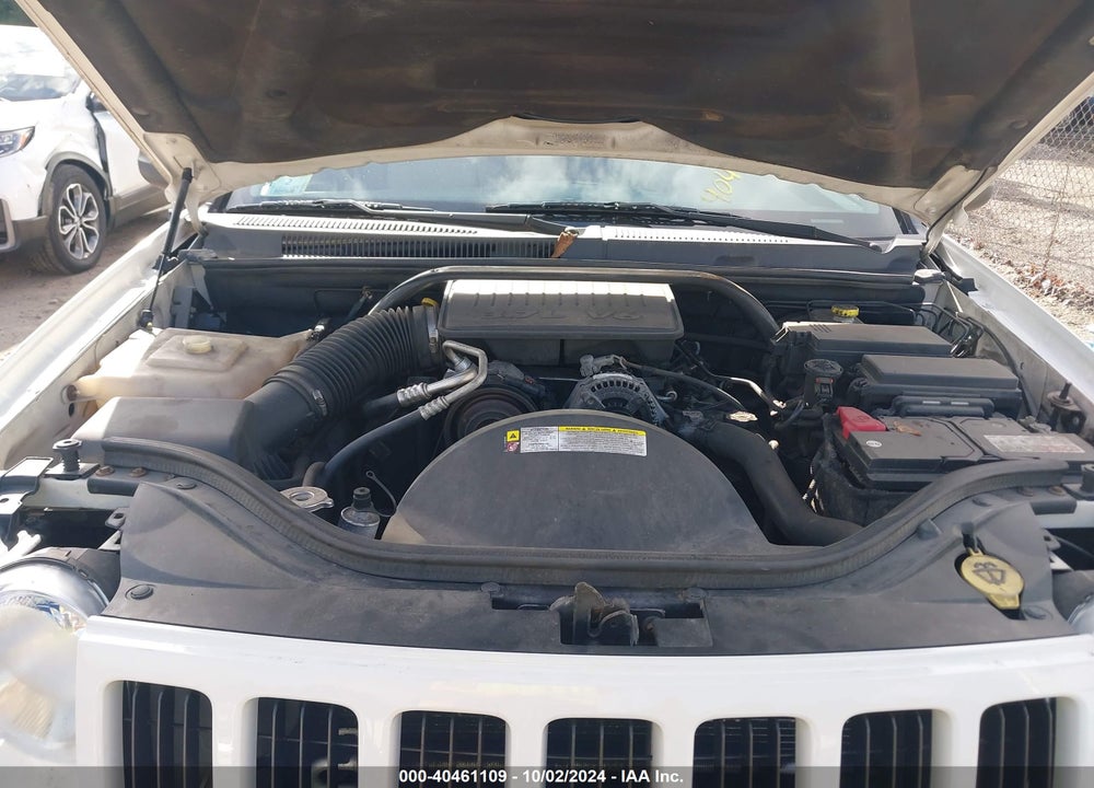 2008 JEEP GRAND CHEROKEE LAREDO VIN: 1J8GR48K08C193948