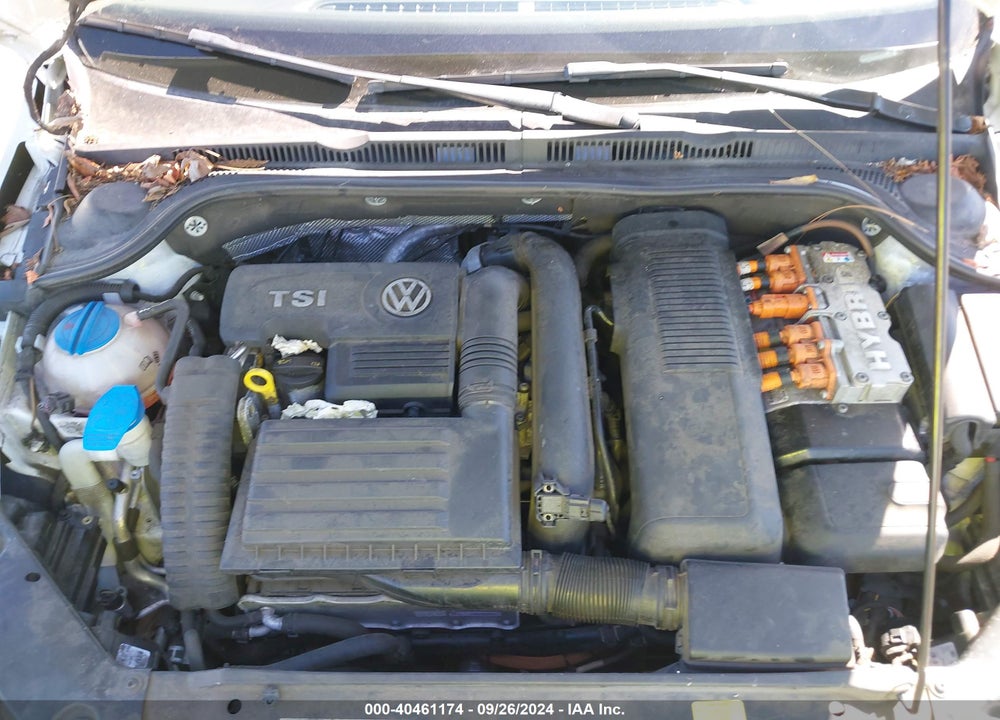 2014 VOLKSWAGEN JETTA HYBRID SEL VIN: 3VW637AJ6EM301682