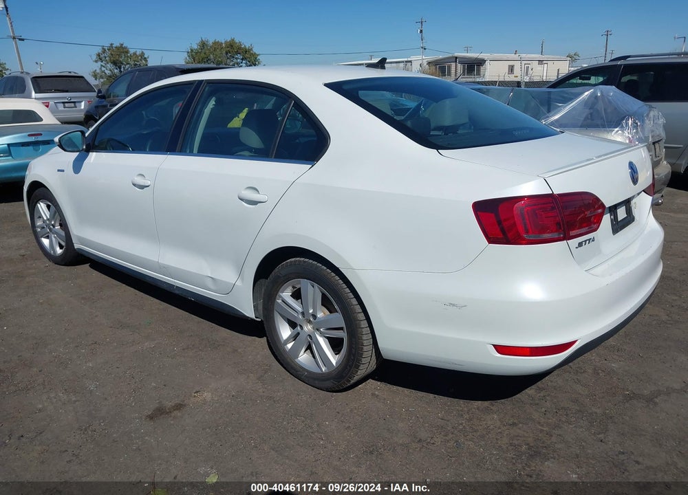 2014 VOLKSWAGEN JETTA HYBRID SEL VIN: 3VW637AJ6EM301682