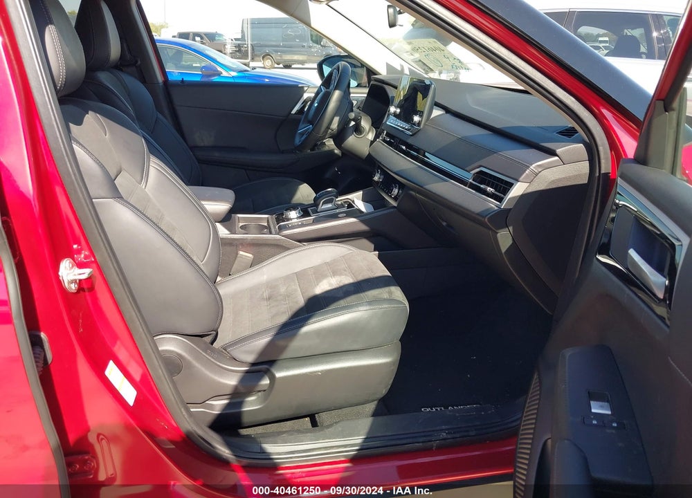2024 MITSUBISHI OUTLANDER SE 2.5 2WD/SE BLACK EDITION S-AWC/SE BLACK EDITION W/PANO ROOF VIN: JA4J3VA87RZ025753