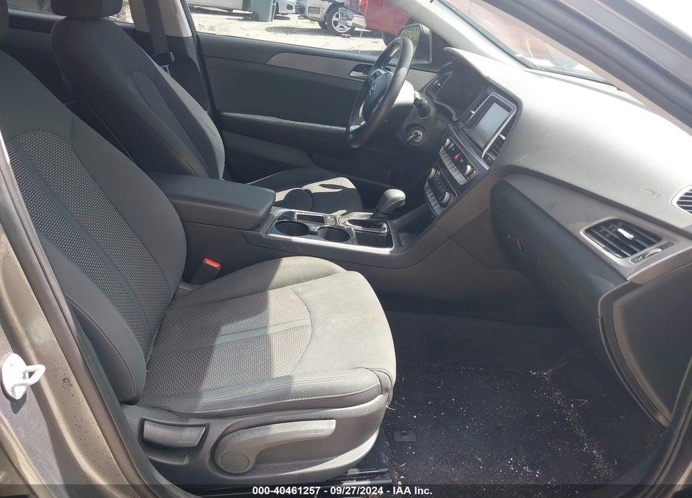 2019 HYUNDAI SONATA SE VIN: 5NPE24AF8KH757129