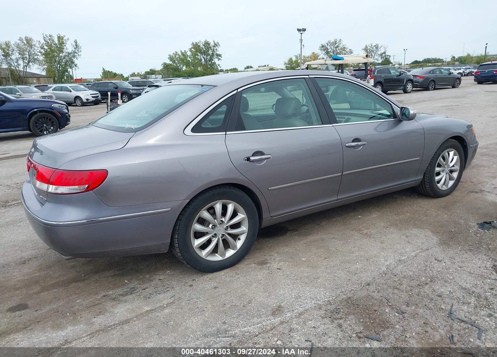 2007 HYUNDAI AZERA LIMITED/SE VIN: KMHFC46F17A186670