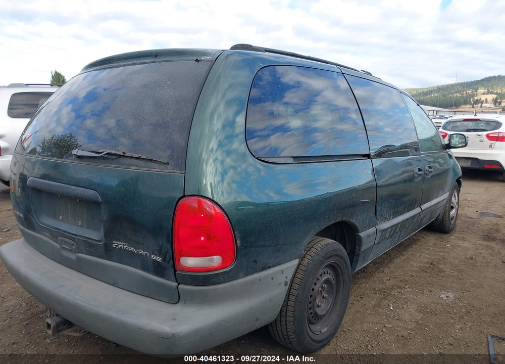 1998 DODGE GRAND CARAVAN SE VIN: 2B4GP44G3WR694817