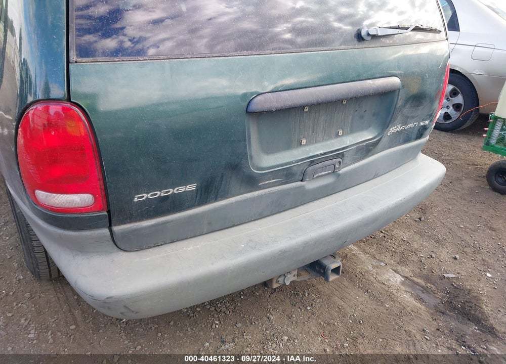 1998 DODGE GRAND CARAVAN SE VIN: 2B4GP44G3WR694817