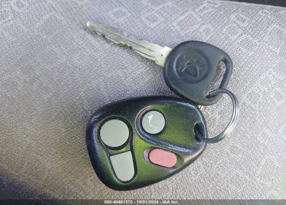 2002 SATURN S-SERIES SL1 VIN: 1G8ZG54842Z107447