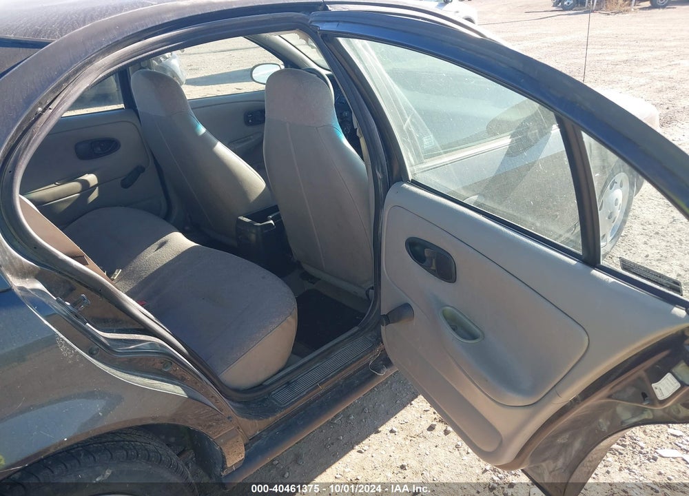 2002 SATURN S-SERIES SL1 VIN: 1G8ZG54842Z107447