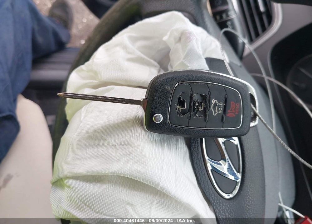 2016 HYUNDAI SONATA VIN: 5NPE24AF3GH403980