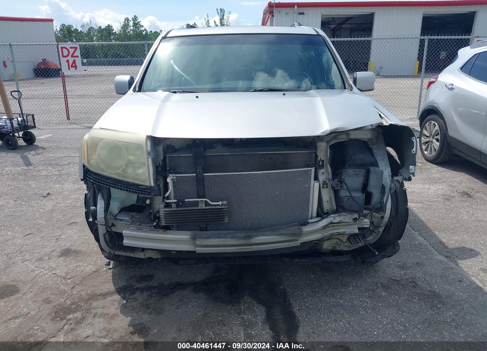 2011 HONDA PILOT EX-L VIN: 5FNYF3H57BB040003