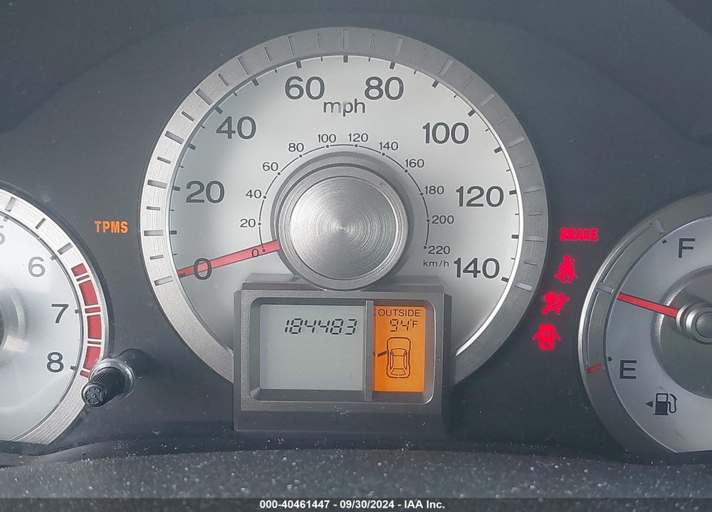 2011 HONDA PILOT EX-L VIN: 5FNYF3H57BB040003