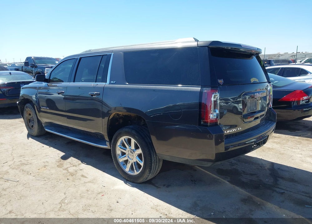 2015 GMC YUKON XL 1500 SLT VIN: 1GKS2HKC4FR195411