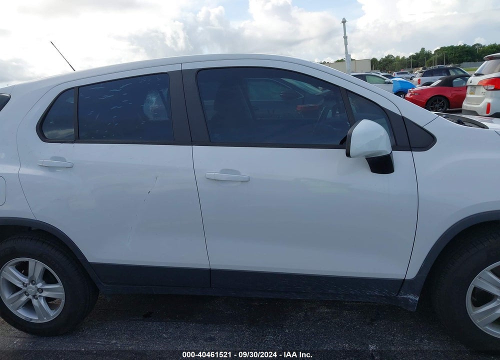 2019 CHEVROLET TRAX LS VIN: 3GNCJKSB2KL380380
