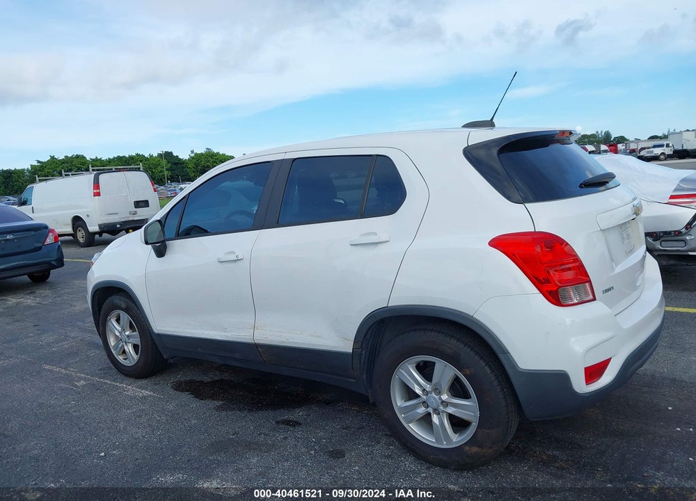 2019 CHEVROLET TRAX LS VIN: 3GNCJKSB2KL380380