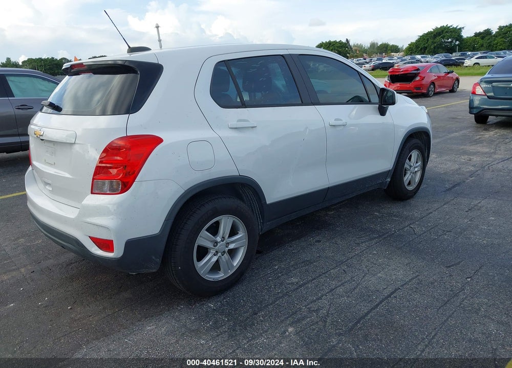2019 CHEVROLET TRAX LS VIN: 3GNCJKSB2KL380380
