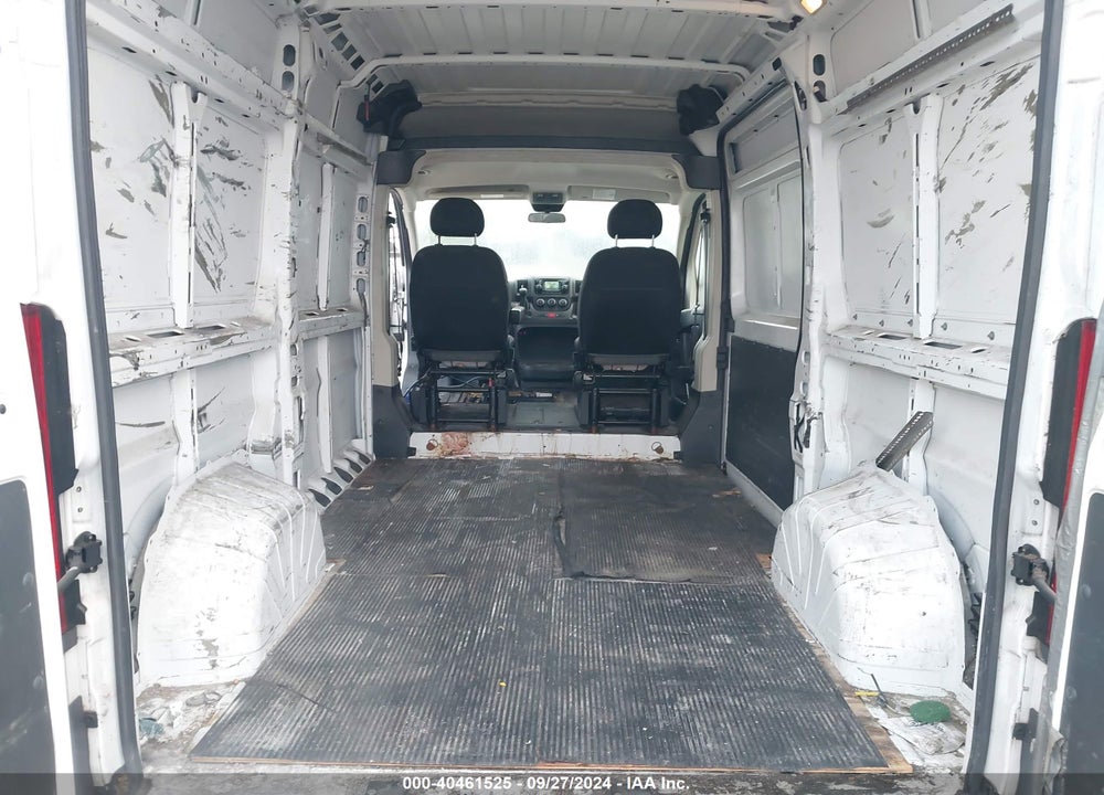 2015 RAM PROMASTER 1500 VIN: 3C6TRVBG1FE512559