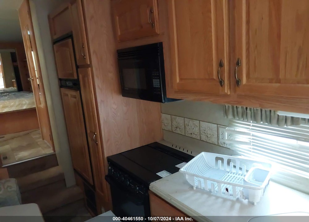 2005 JAYCO DESIGNER 31RLTS VIN: 1UJCJ02R251SG0130