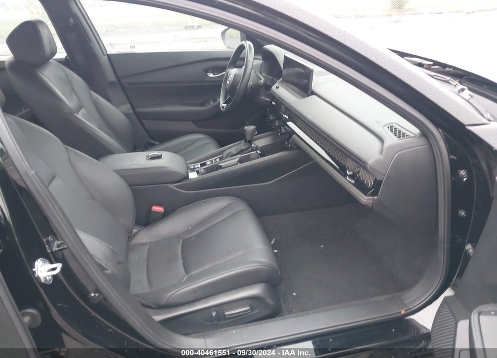 2024 HONDA ACCORD HYBRID SPORT-L VIN: 1HGCY2F75RA066459