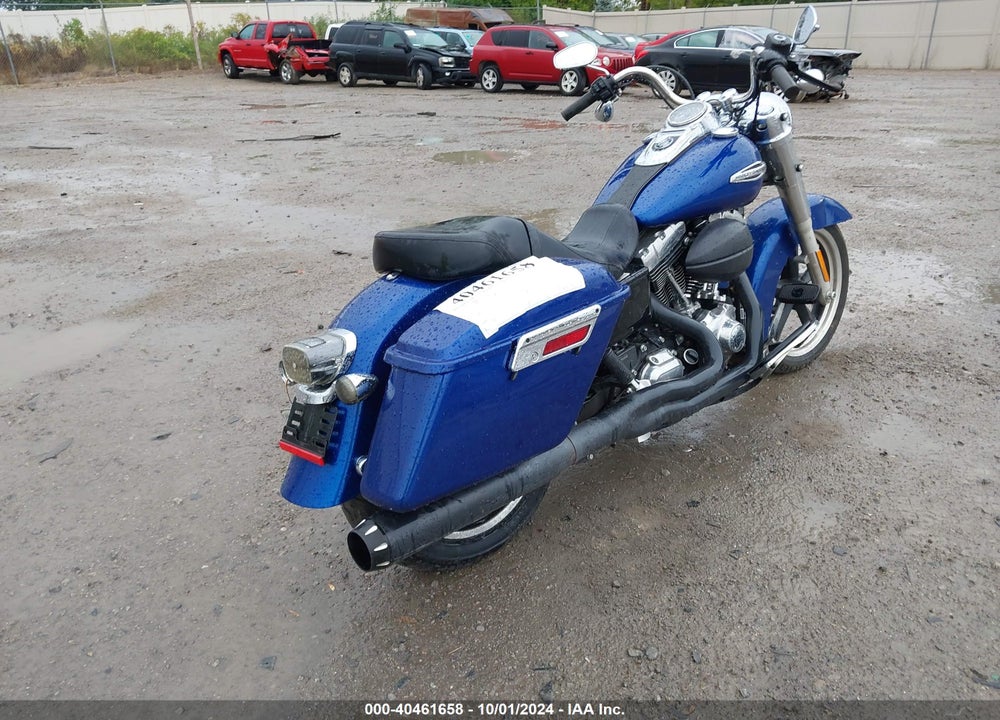 2015 HARLEY-DAVIDSON FLD SWITCHBACK VIN: 1HD1GZM10FC318083