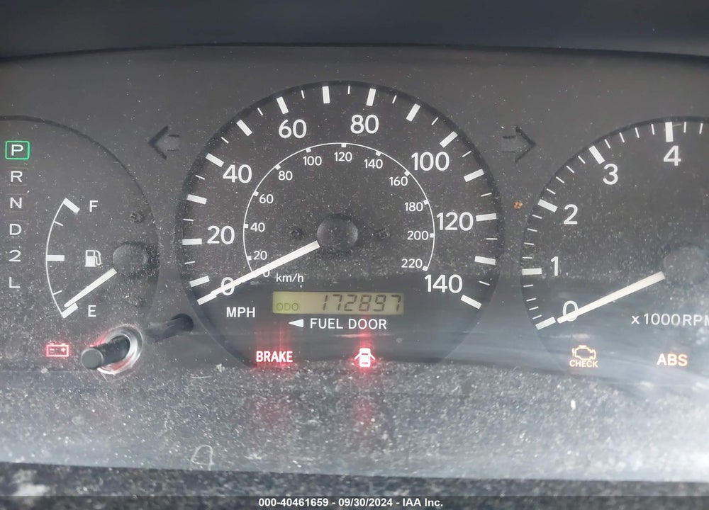 2001 TOYOTA CAMRY LE VIN: 4T1BG22K71U084399