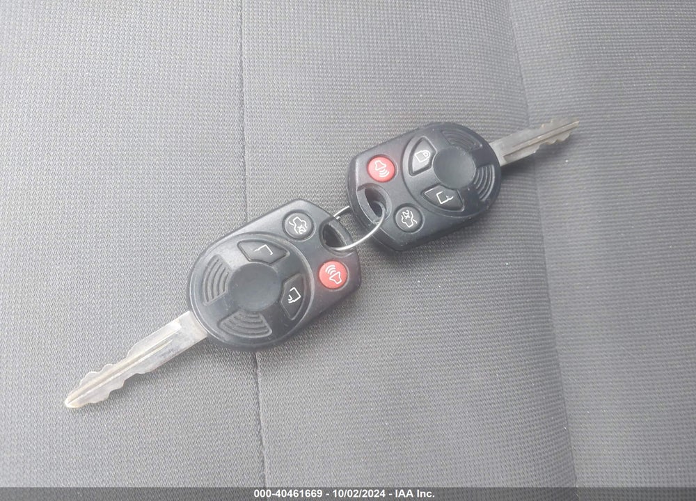 2008 FORD ESCAPE XLS VIN: 1FMCU92Z48KB26584