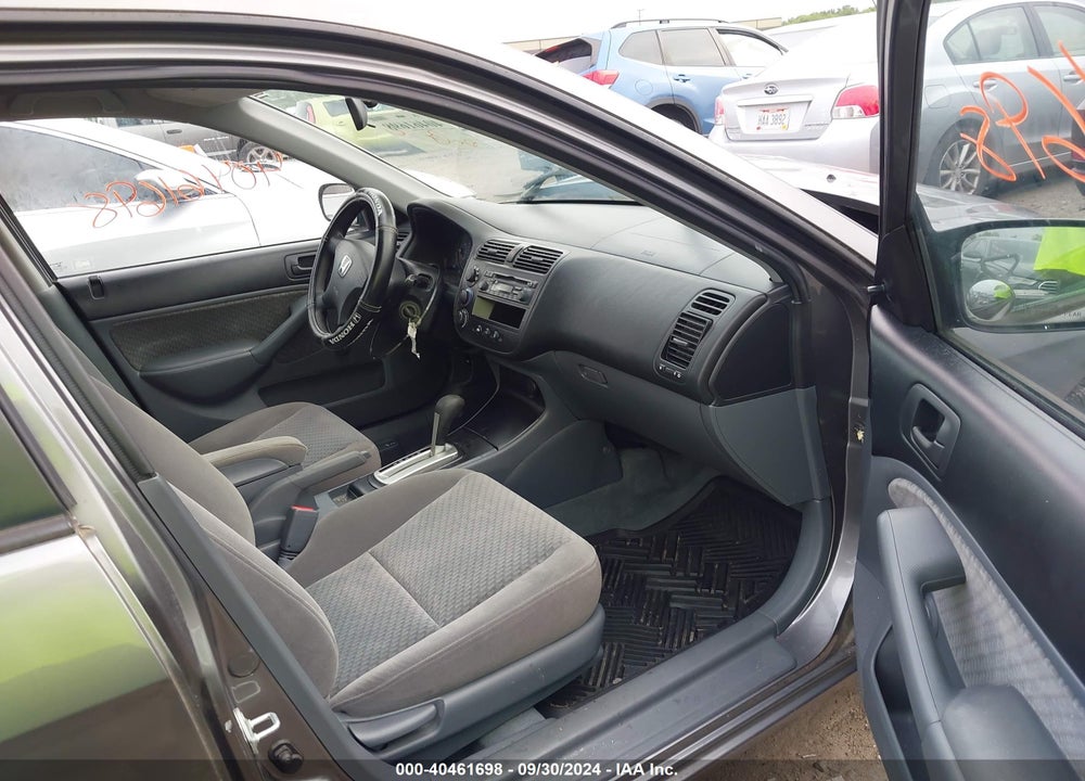 2005 HONDA CIVIC VP VIN: 2HGES16375H504184