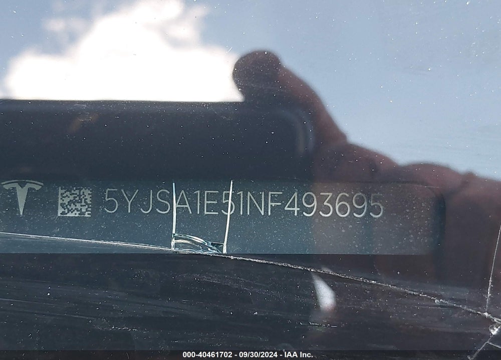 2022 TESLA MODEL S DUAL MOTOR ALL-WHEEL DRIVE VIN: 5YJSA1E51NF493695