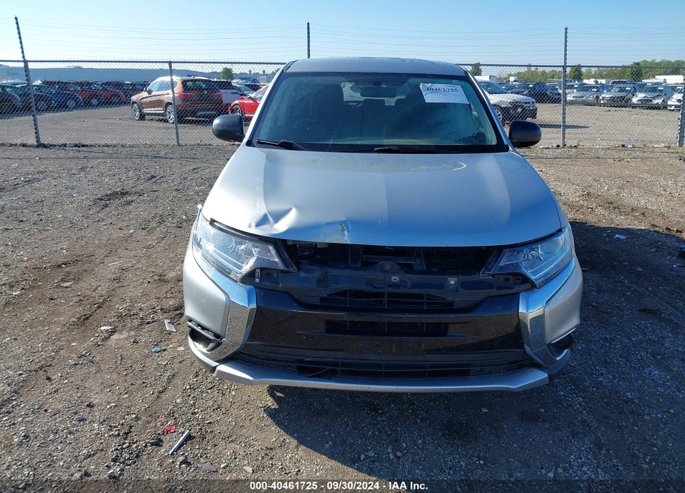 2018 MITSUBISHI OUTLANDER ES VIN: JA4AD2A38JZ060631
