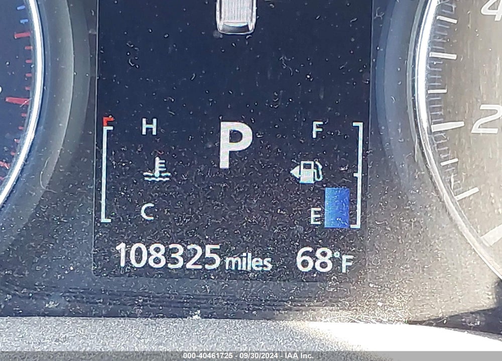2018 MITSUBISHI OUTLANDER ES VIN: JA4AD2A38JZ060631