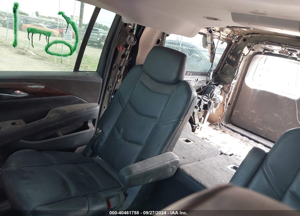 2015 CADILLAC ESCALADE ESV PREMIUM VIN: 1GYS4TKJ1FR677657