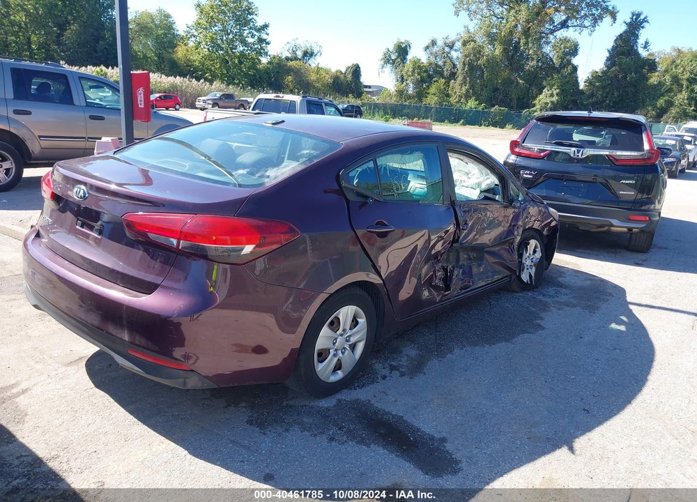 2017 KIA FORTE VIN: 3KPFL4A75HE120495