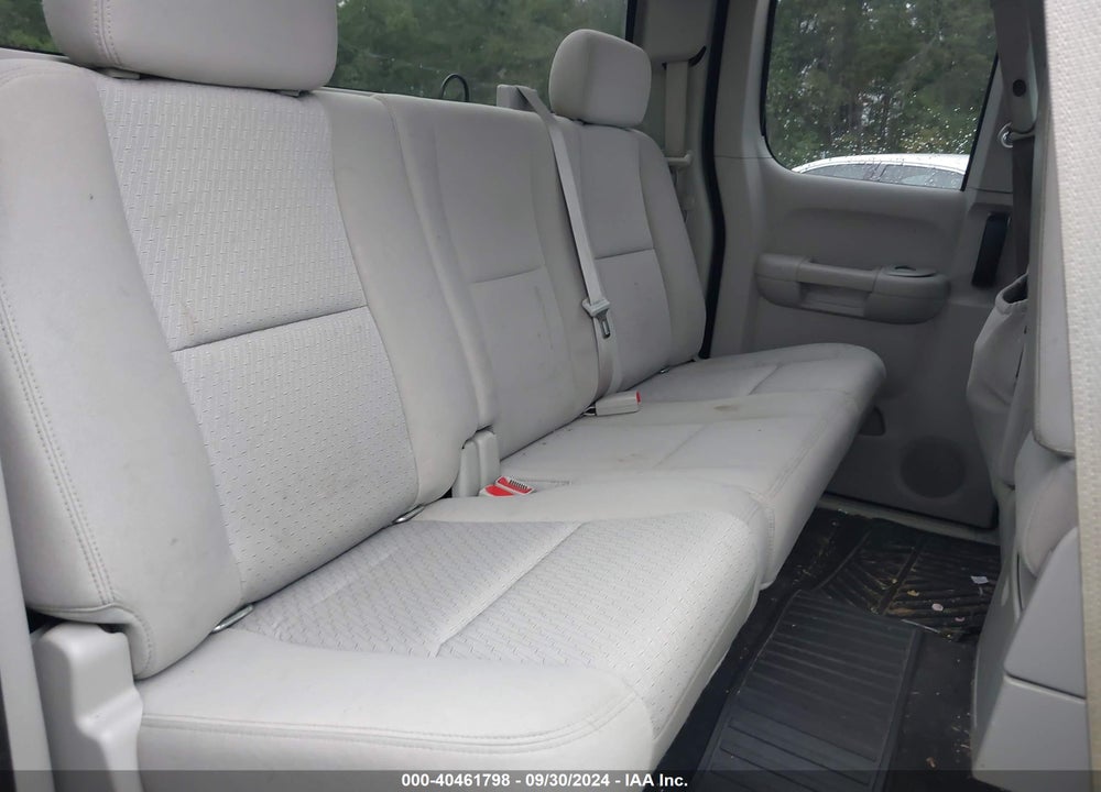 2010 CHEVROLET SILVERADO 1500 LT VIN: 1GCSKSE3XAZ134657