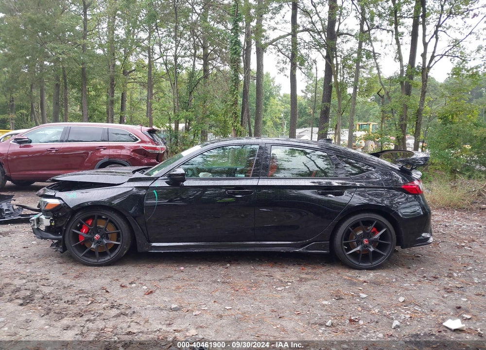 2024 HONDA CIVIC TYPE R BASE (M6) VIN: JHMFL5G43RX004148