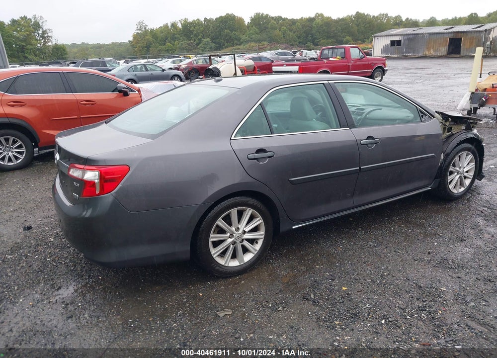 2014 TOYOTA CAMRY HYBRID XLE VIN: 4T1BD1FK9EU124792