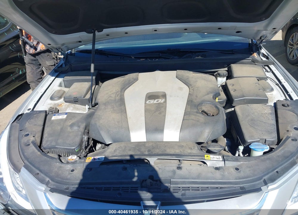 2013 HYUNDAI GENESIS 3.8 VIN: KMHGC4DD8DU233239