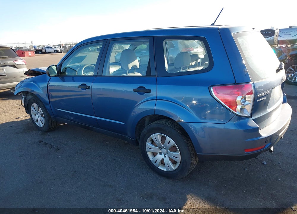 2010 SUBARU FORESTER 2.5X VIN: JF2SH6AC3AH733354