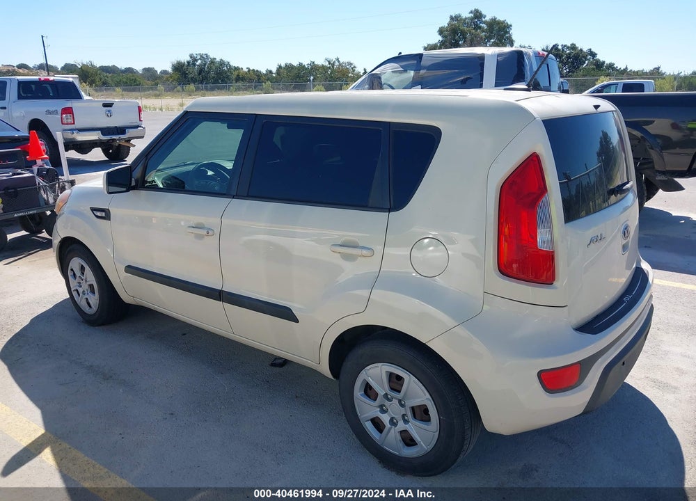 2013 KIA SOUL VIN: KNDJT2A55D7483421