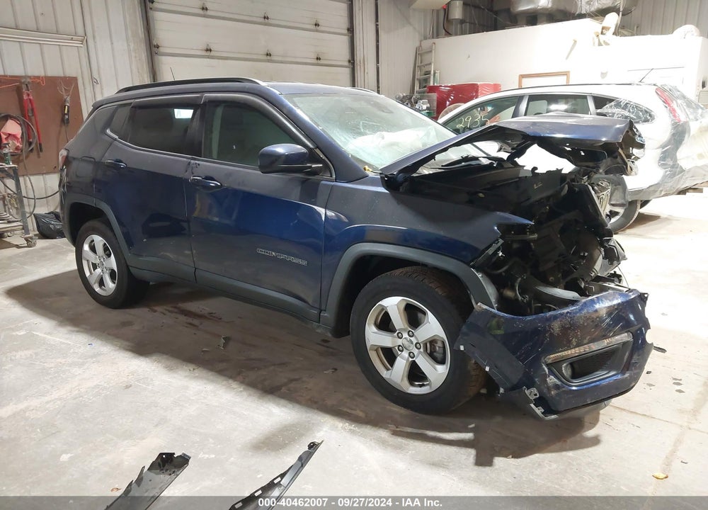 2018 JEEP COMPASS LATITUDE 4X4 VIN: 3C4NJDBB4JT331404