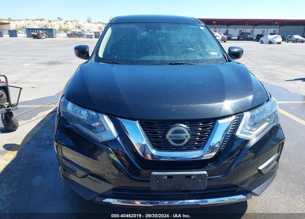 2019 NISSAN ROGUE S VIN: 5N1AT2MV8KC726019