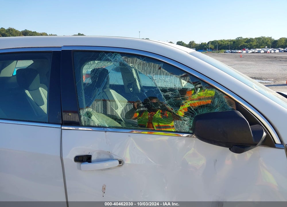 2011 CHEVROLET EQUINOX LS VIN: 2CNALBEC7B6235222