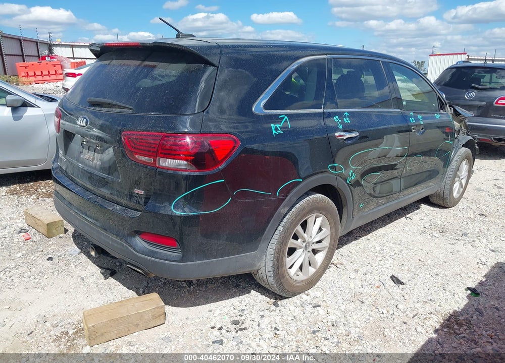 2019 KIA SORENTO 2.4L L VIN: 5XYPG4A30KG518780