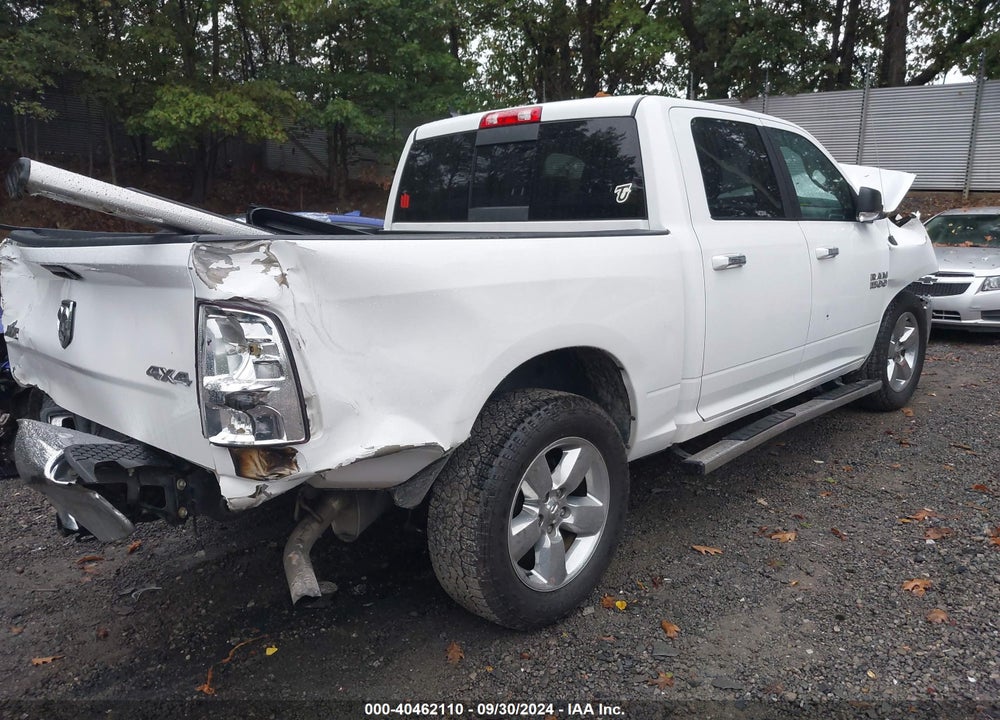 2018 RAM 1500 BIG HORN 4X4 5'7 BOX VIN: 1C6RR7LG7JS144768
