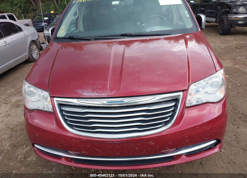 2015 CHRYSLER TOWN & COUNTRY LIMITED PLATINUM VIN: 2C4RC1GG9FR539755