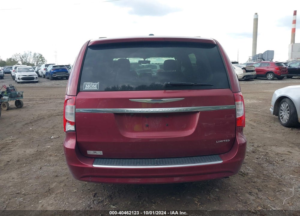 2015 CHRYSLER TOWN & COUNTRY LIMITED PLATINUM VIN: 2C4RC1GG9FR539755