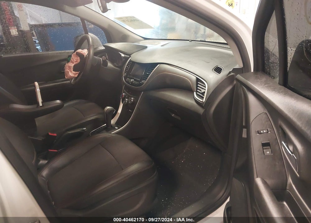 2022 CHEVROLET TRAX AWD LT VIN: KL7CJPSM2NB556970
