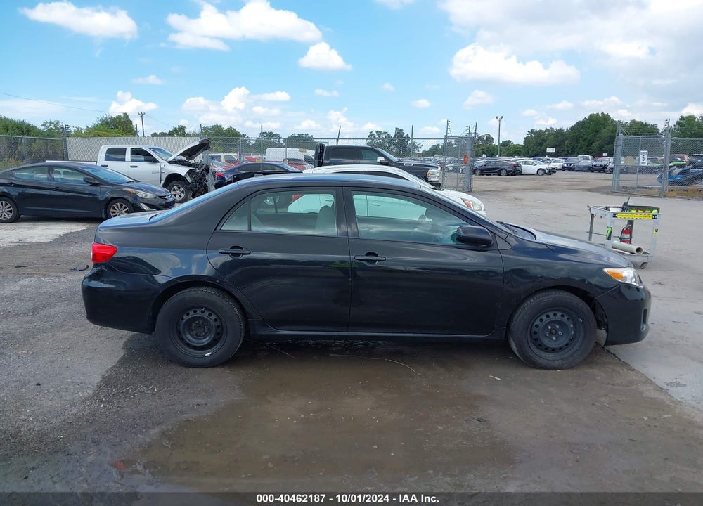 2011 TOYOTA COROLLA LE VIN: 2T1BU4EE6BC698471
